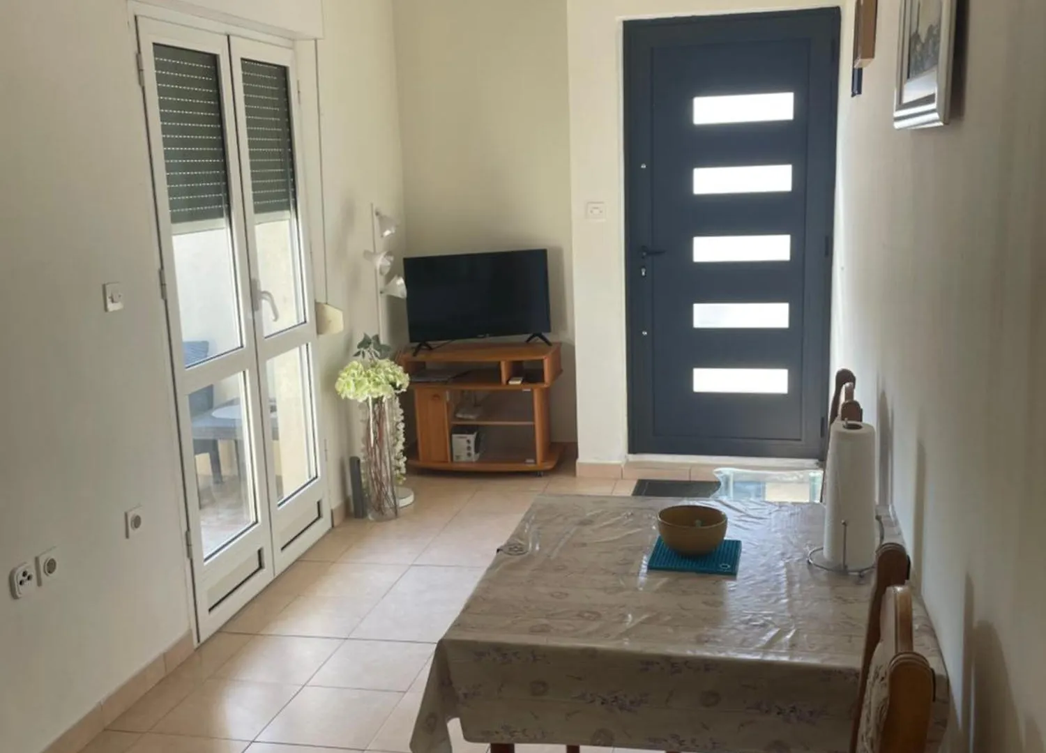 Apartments Rada
