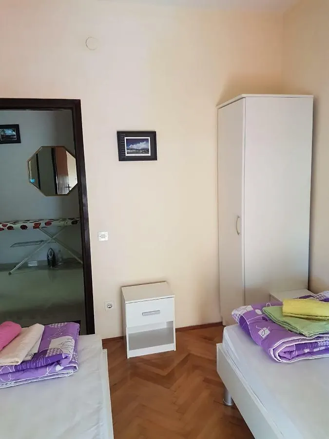 Apartments Rada  Biograd Na Moru
