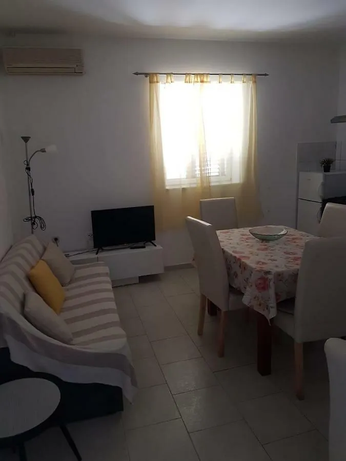 Apartments Rada